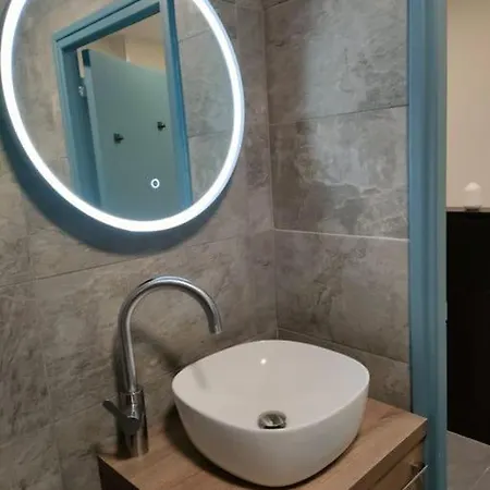 Apartman Entier Bron