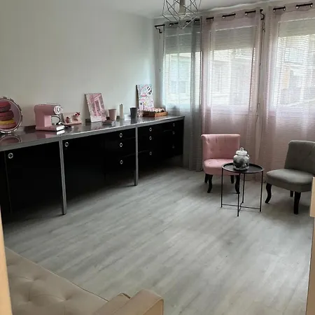 Appartement Bron Apartment Bron