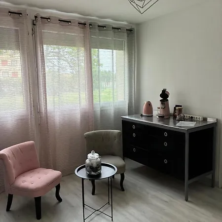 Apartment Appartement Bron Bron